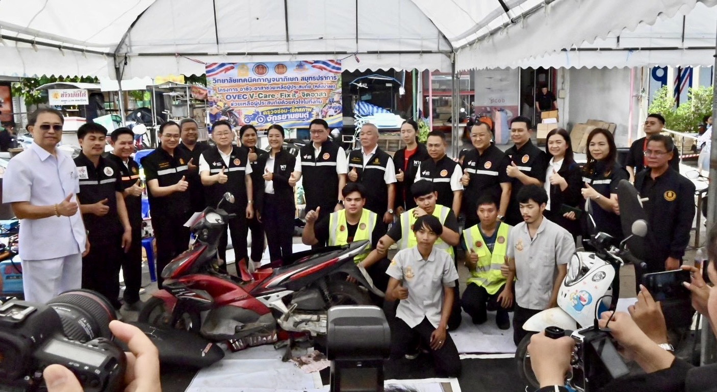 รมว.ศธ. ลงพื้นที่ลาดกระบัง–ฉะเชิงเทรา ติดตามช่วยเหลือผู้ประสบอุทกภัย พร้อมเร่งฟื้นฟูโรงเรียนก่อนเปิดภาคเรียน