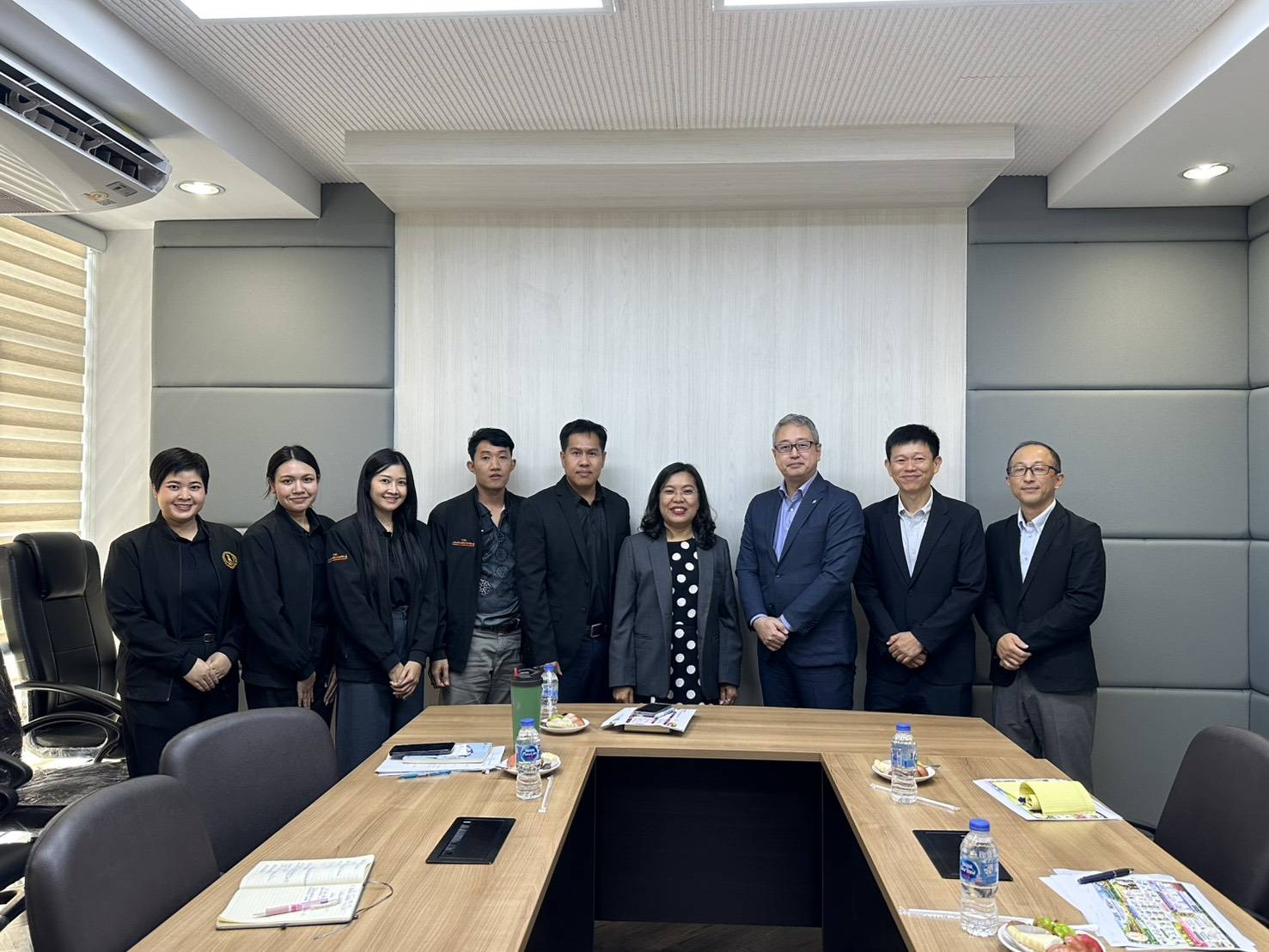 สกร. ร่วมกับมูลนิธิ MOA ผลักดันเกษตรธรรมชาติ สู่สุขภาวะที่ดีอย่างยั่งยืนของประชาชน